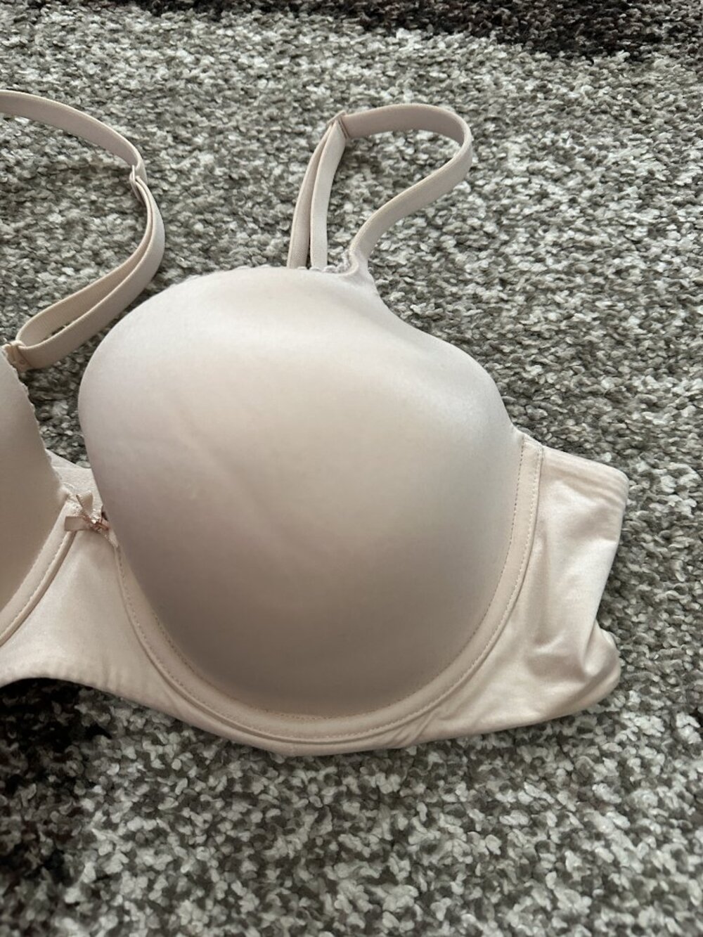 VICTORIA'S SECRET (38D) Nude Body By Victoria Lined Demi Bra Champagne Marzipan - Picture 3 of 13